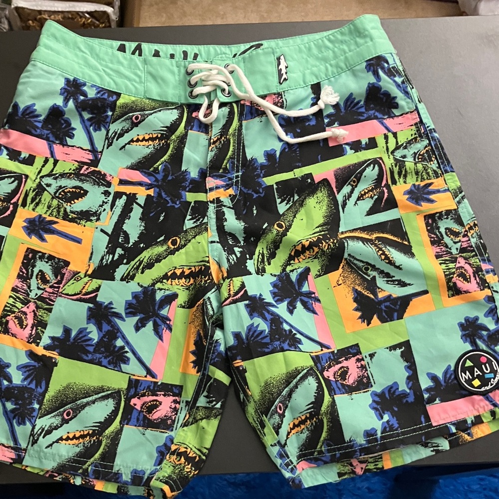 NWOT Maui and Sons Tropical Print Swim Shorts - Men's Size 30